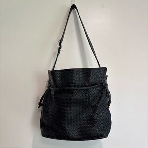 Ashneil vintage leather bucket bag purse woven black